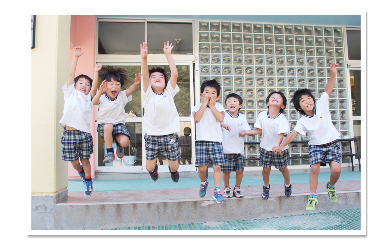 元気にジャンプ